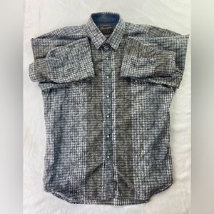 Wrangler Retro Pearl Snap Long Sleeve plaid Shirt Men's Large . Used